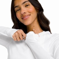 Wilson All Day T-shirt bianca a maniche lunghe da donna  Offerta + Economico